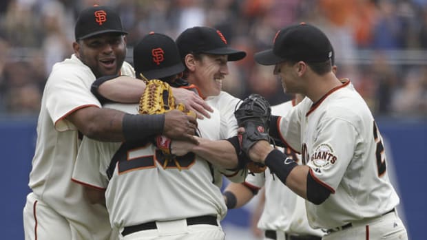 Giants Pitcher Tim Lincecum Throws Second Career No-Hitter